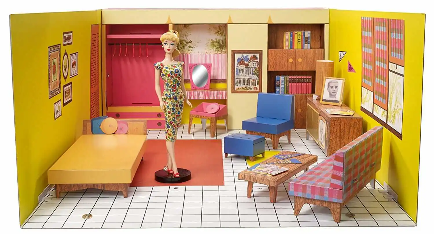 Barbie's first dreamhouse with one level and mod-syle interior, released in 1962